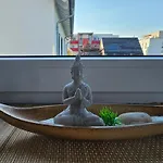 Дом отдыха Moderne Doppelhaushaelfte In Оппенхайм