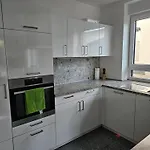 Дом отдыха Moderne Doppelhaushaelfte In *